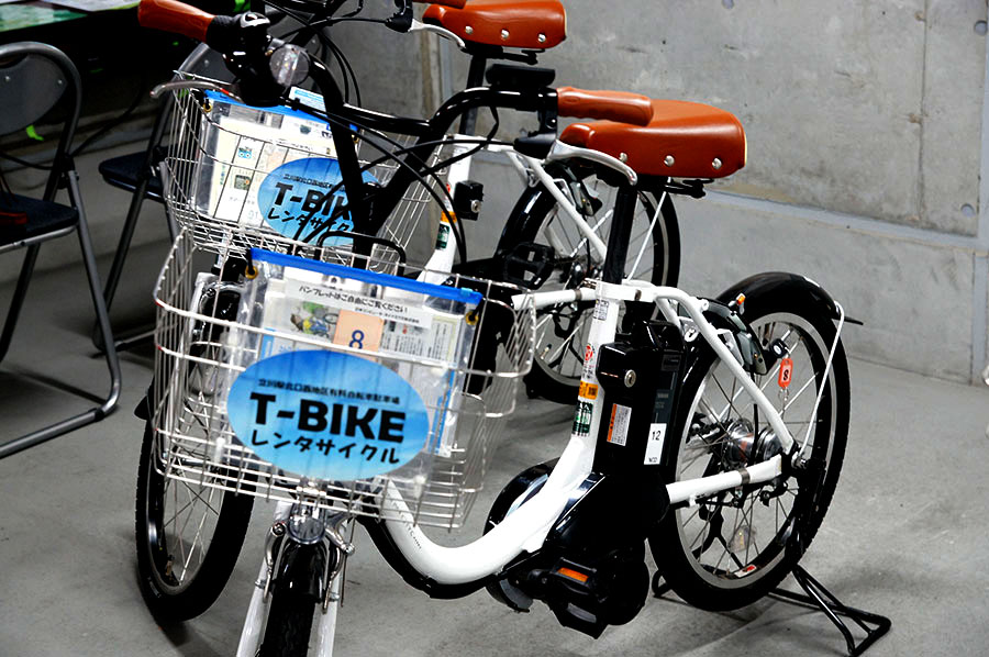 昭和記念公園の黄葉 紅葉を見に 立川市のレンタル電動自転車で行ってみた 17 いいね 立川
