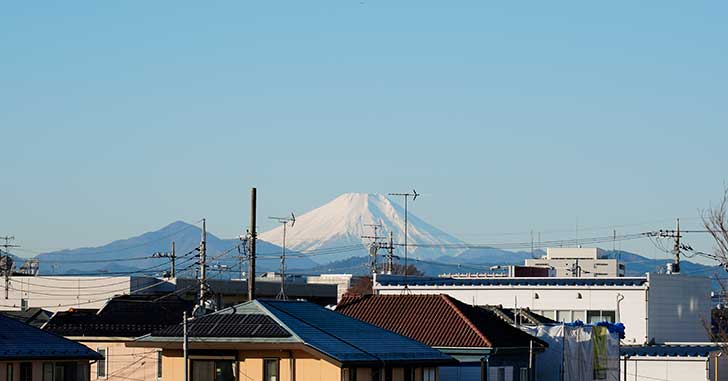 立川から見る富士山　旧けやき台小学校脇その2　2018年12月下旬