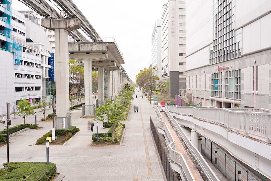 週末の立川駅（北口編）