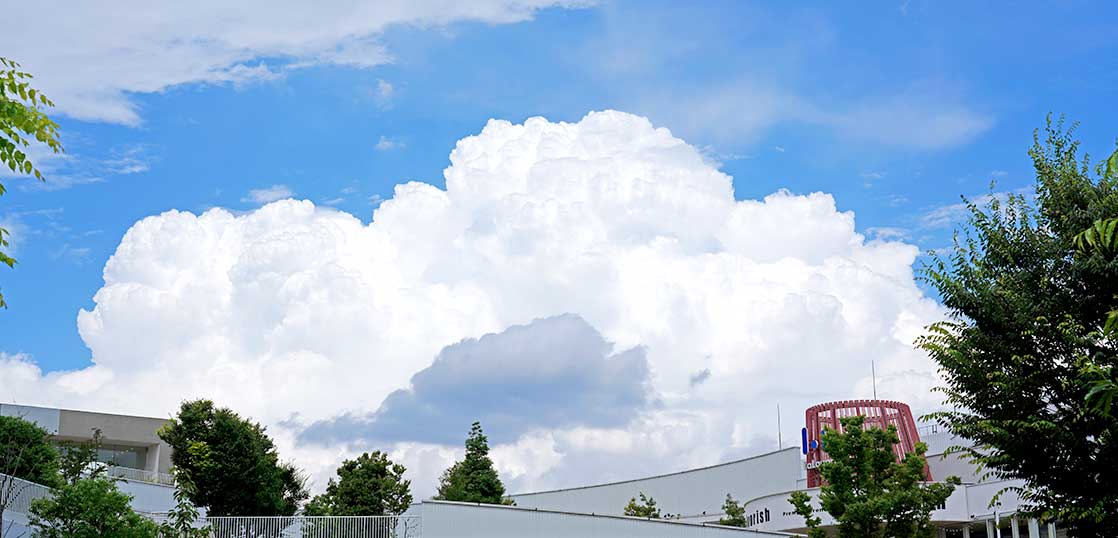 なんでもない立川 梅雨入り直後のららぽーと立川立飛から見えた、まるで真夏！な積乱雲（2021年6月中旬・昼）